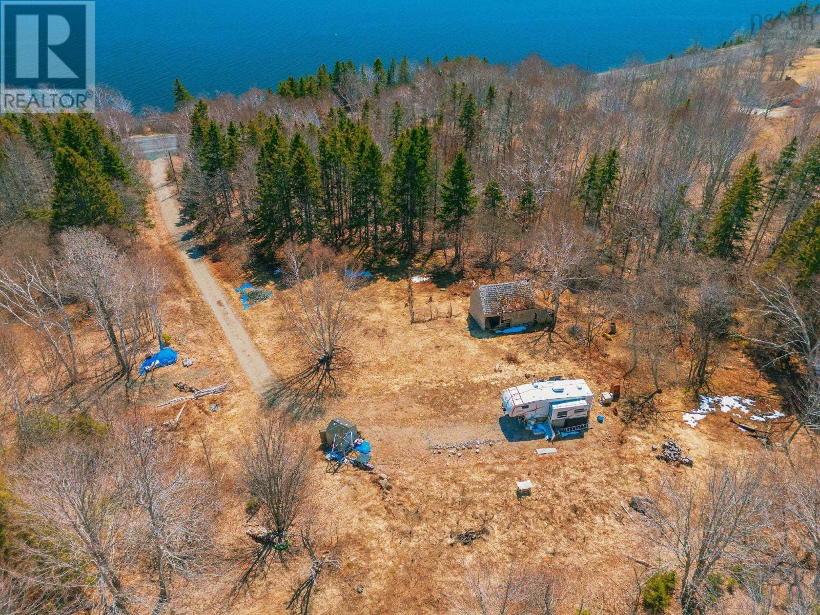 Property 7 of 17 of 10843 105 Highway