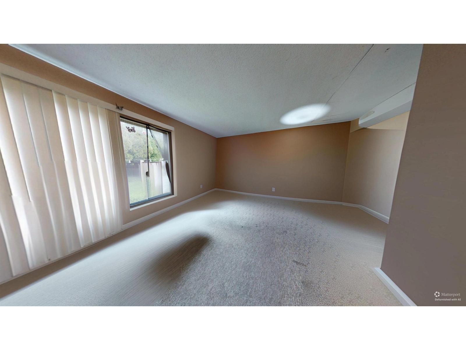 Photo of 2 9342 HAZEL STREET, Chilliwack Proper East 11
