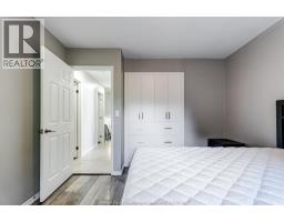 28 Donald Avenue, Leamington, ON N8H4J3 Photo 12