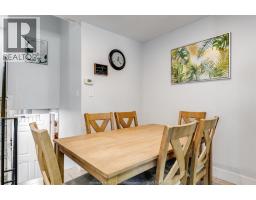 Kitchen - 28 Donald Avenue, Leamington, ON N8H4J3 Photo 9