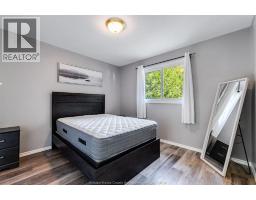 28 Donald Avenue, Leamington, ON N8H4J3 Photo 11