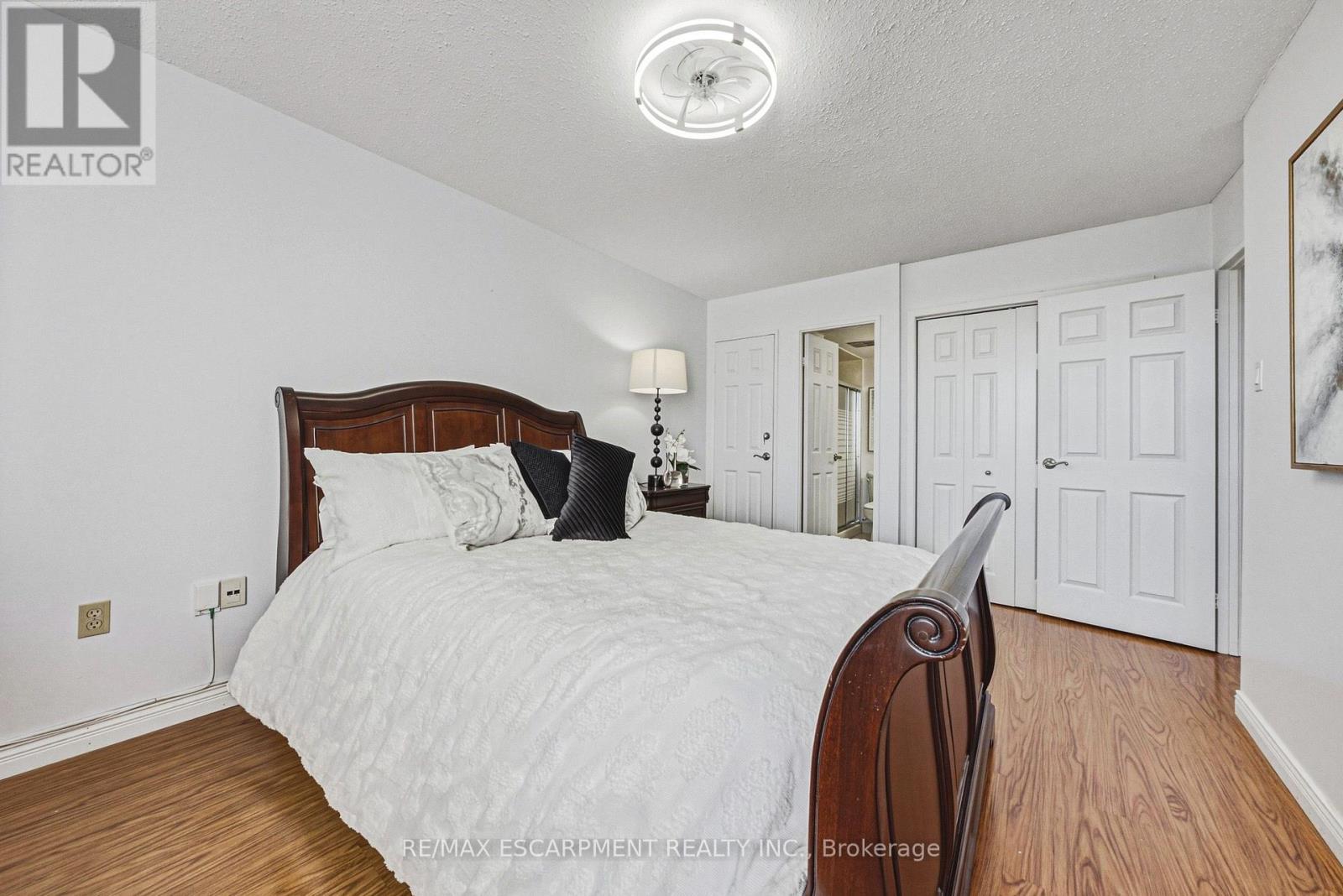 1105- 2055 UPPER MIDDLE Road, Burlington, ON photo 16