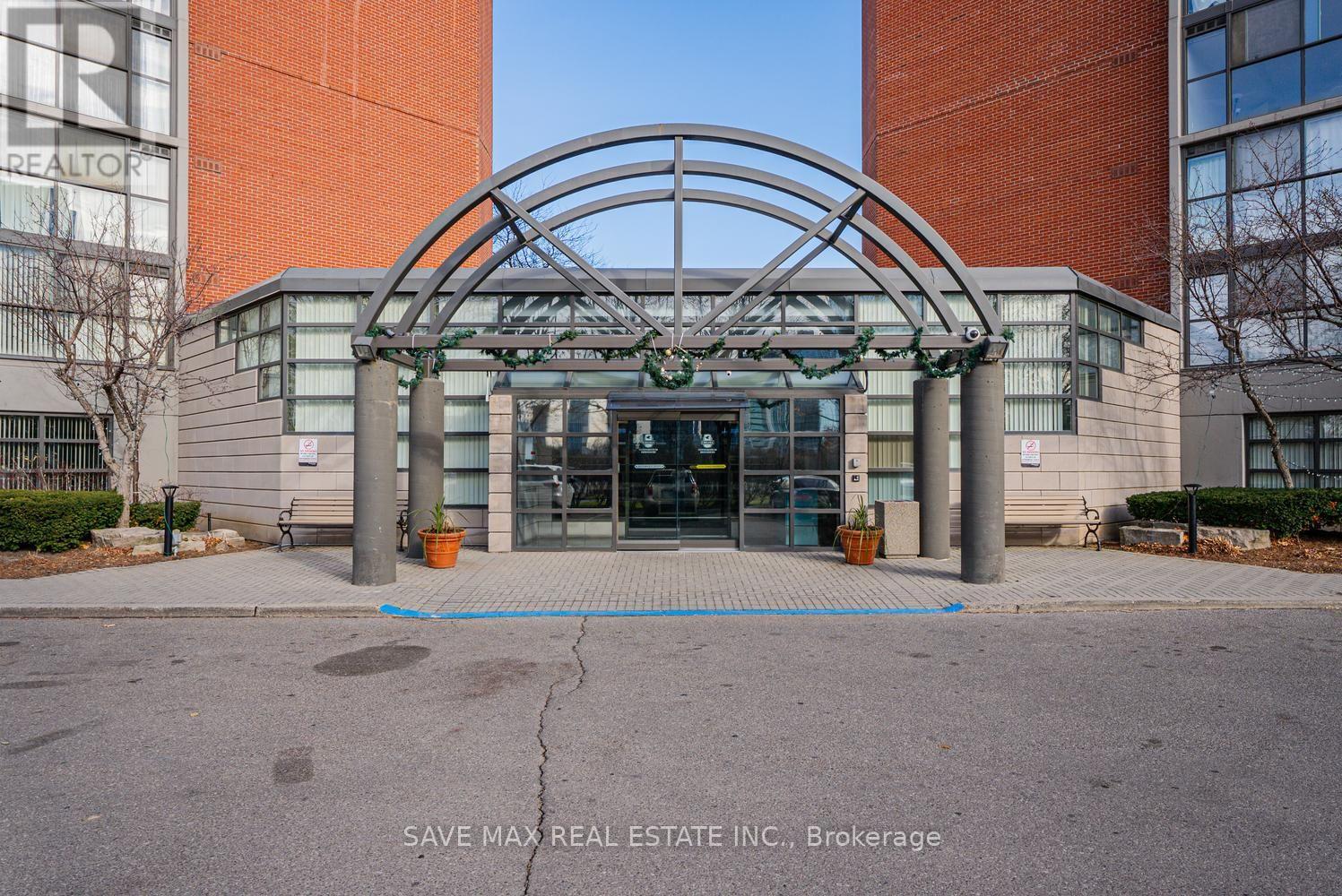 2105- 4205 Shipp Drive, Mississauga, ON photo 7