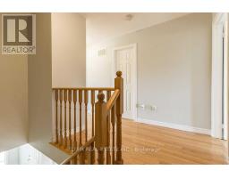 90 Delport Close, Brampton, ON L6P1V2 Photo 13