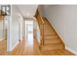 Bedroom 3 - 90 Delport Close, Brampton, ON L6P1V2 Photo 6