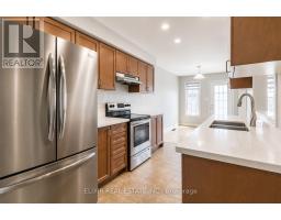 90 Delport Close, Brampton, ON L6P1V2 Photo 9