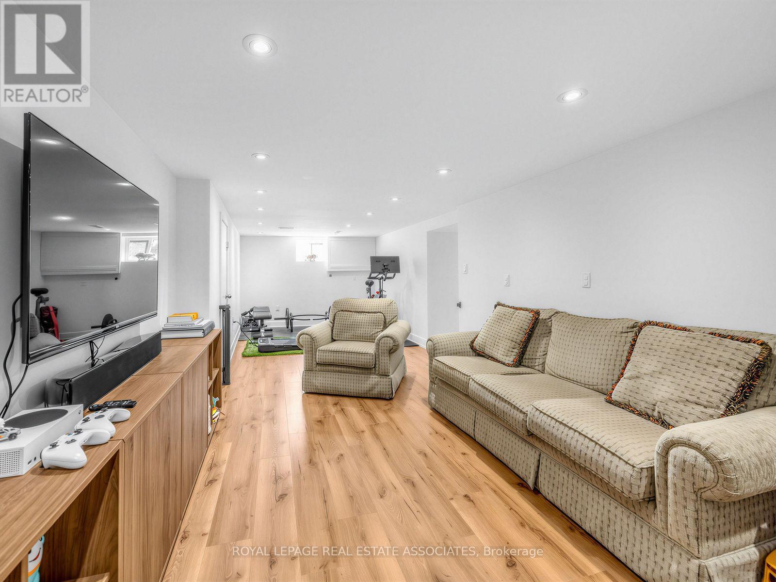 36 JODPHUR AVENUE - 28