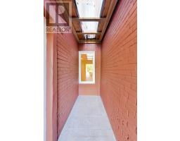 Main - 32 Castleton Avenue, Toronto, ON M6N3Z5 Photo 25