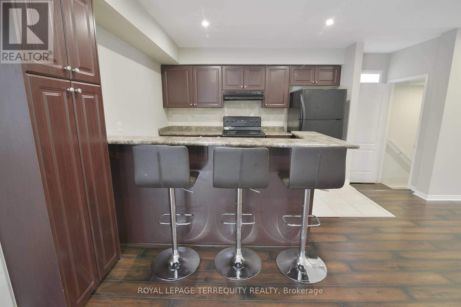 56- 1489 Heritage Way, Oakville, ON photo 7