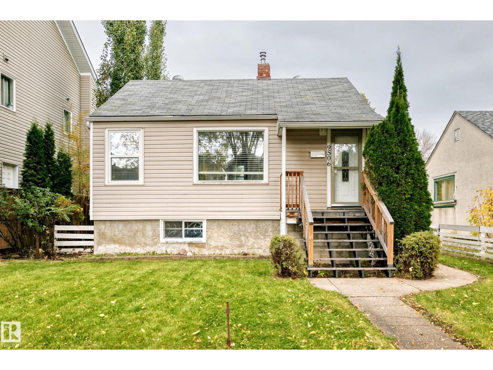 Photo of 9506 72 AV NW, Edmonton