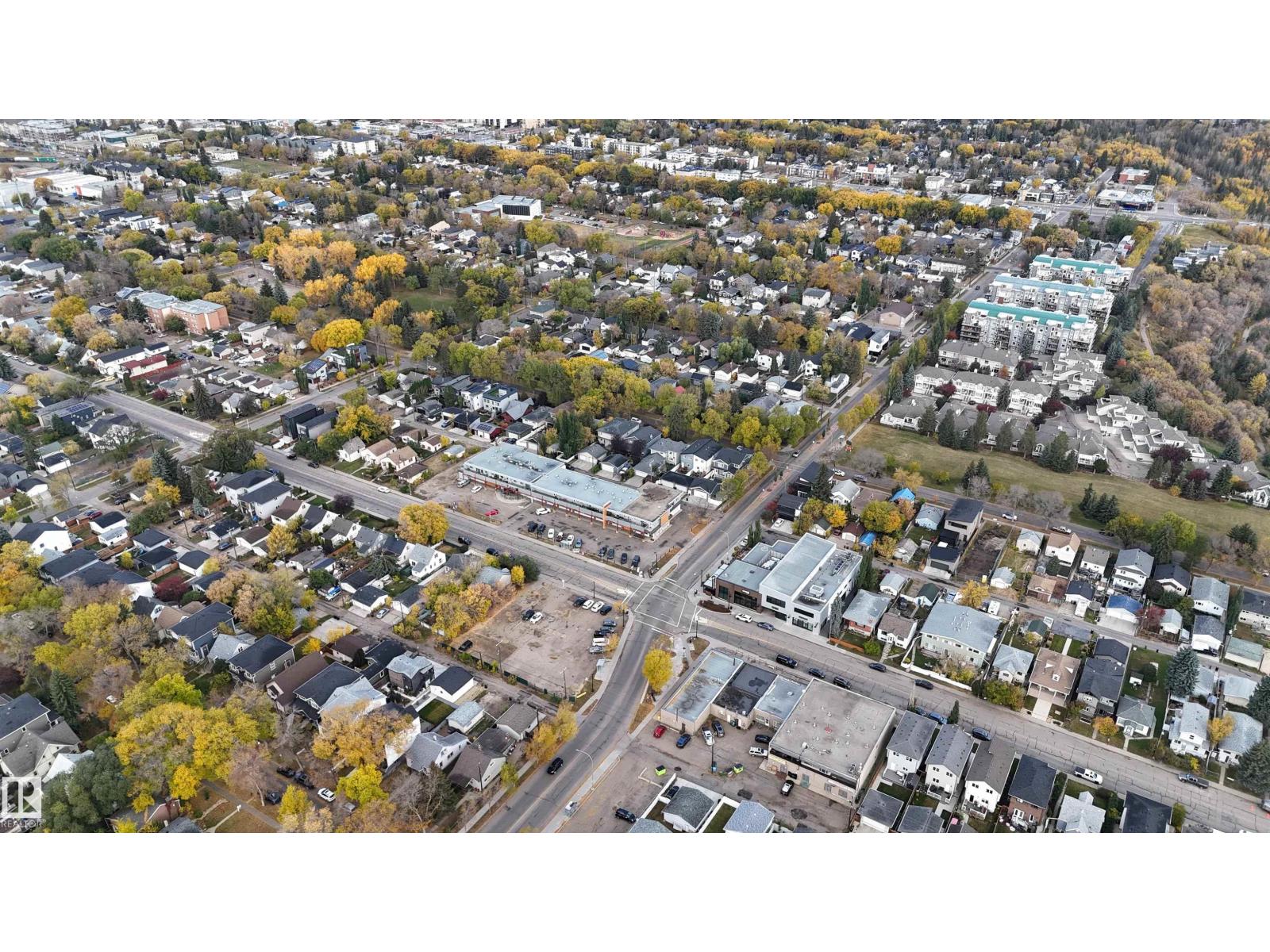 9506 72 AV NW - 60