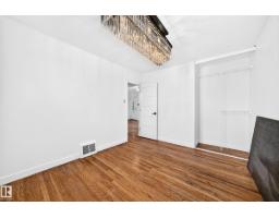 9506 72 Av Nw, Edmonton, AB T6E0Y4 Photo 22