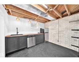9506 72 Av Nw, Edmonton, AB T6E0Y4 Photo 40