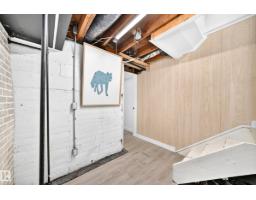9506 72 Av Nw, Edmonton, AB T6E0Y4 Photo 49