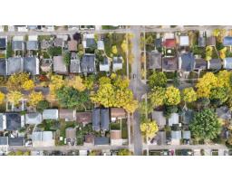 9506 72 Av Nw, Edmonton, AB T6E0Y4 Photo 59