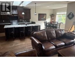 246 Lodgepole Dr, Parksville, BC V9P2Z6 Photo 10