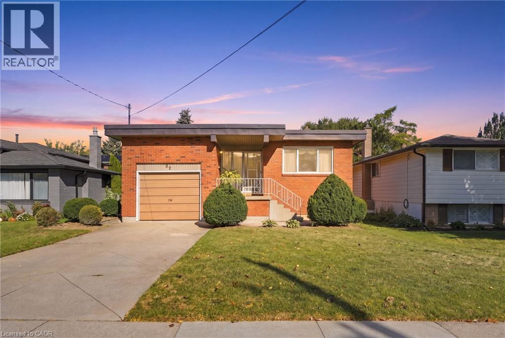 32 SAN FERNANDO Drive