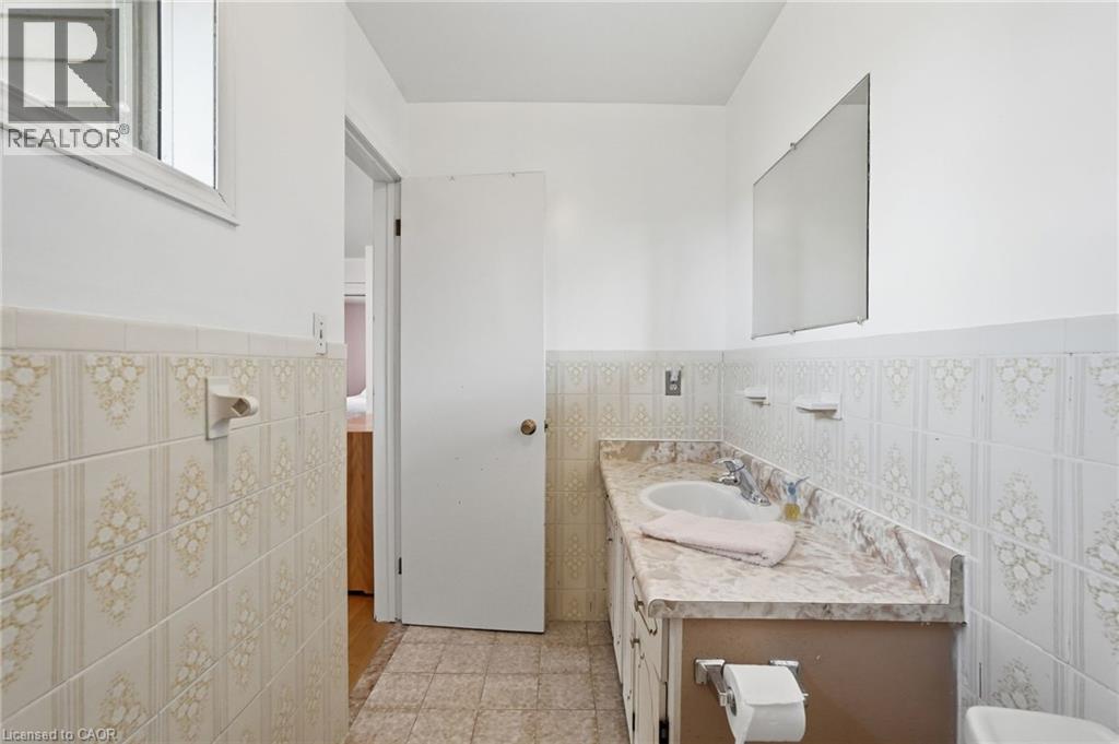 32 San Fernando Drive — photo 26