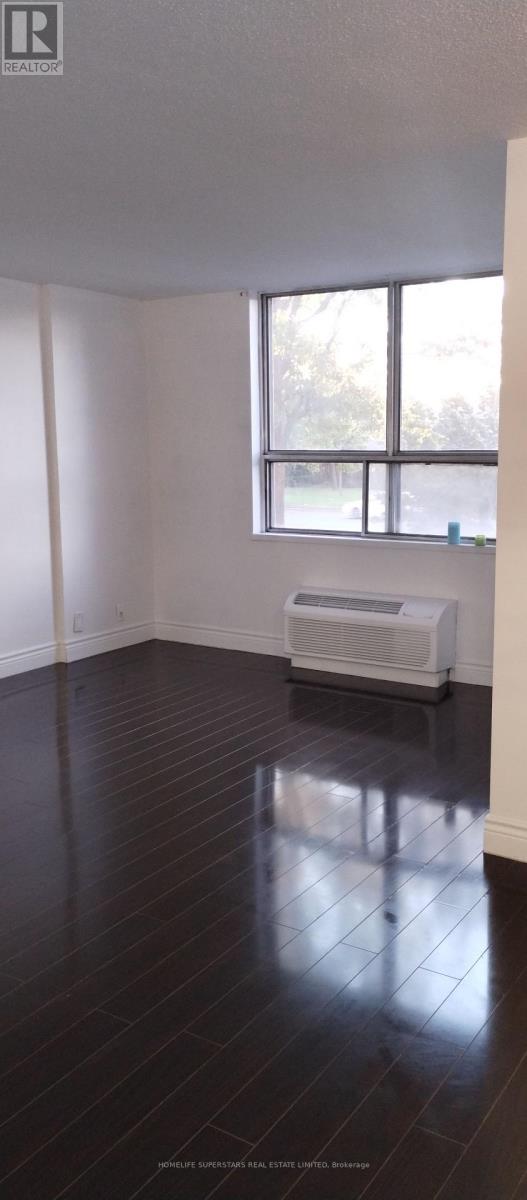 209 - 2835 ISLINGTON AVENUE, Toronto (Humber Summit) — photo 3