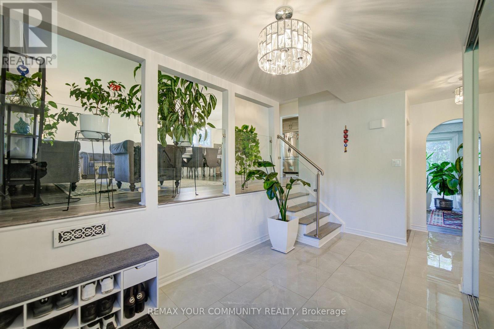 3205 MARTINS PINE COURT, Mississauga (Erin Mills) — photo 3