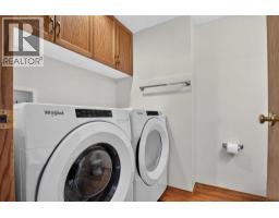 302 Mt Mckenzie Gardens Se, Calgary, AB T2Z2P9 Photo 19