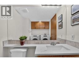 302 Mt Mckenzie Gardens Se, Calgary, AB T2Z2P9 Photo 20