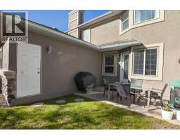 302 Mt Mckenzie Gardens Se, Calgary, AB T2Z2P9 Photo 36