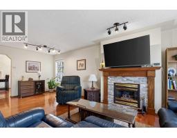 302 Mt Mckenzie Gardens SE - photo 5