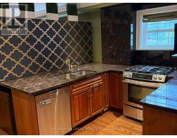 33 Hillsdale Avenue W, Toronto, ON M5P1E9 Photo 7