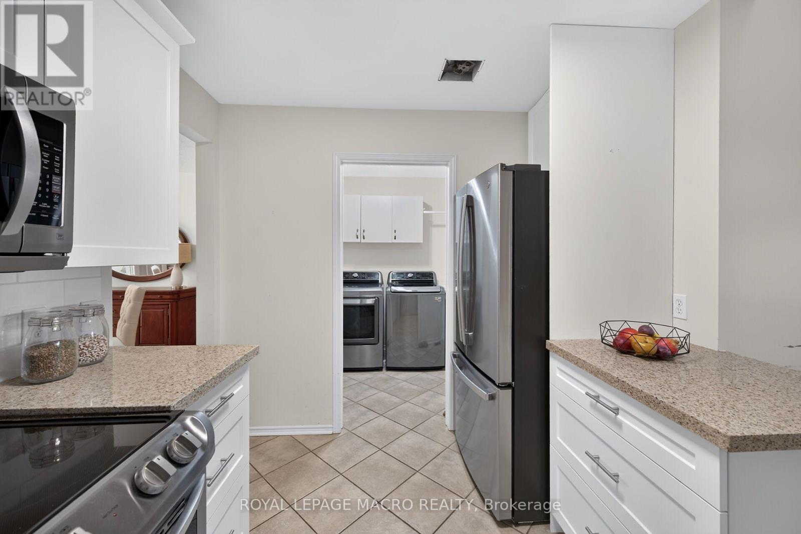 4- 4108 Loganberry Court, Lincoln, ON photo 12
