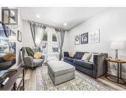Mud room - 30 Cumberland Avenue, Hamilton, ON L8M1Y7 Photo 6