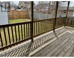 Lower - 9 East 33rd Street, Hamilton, ON L8V3S9 Photo 15