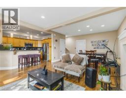 105 630 Speed Ave, Victoria, BC V8Z1A4 Photo 11