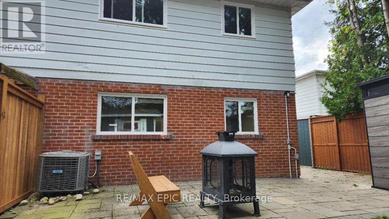 3389 Kelowna Court — photo 27