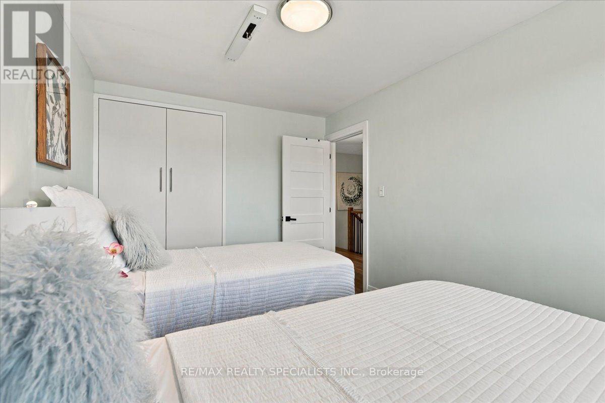 1131 HIGHGATE PLACE - 29
