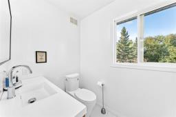 2555 Garven Road, East St Paul, MB R2E1C9 Photo 26