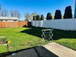 63 Maddin Crescent, Winnipeg, MB R2P0S8 Photo 20