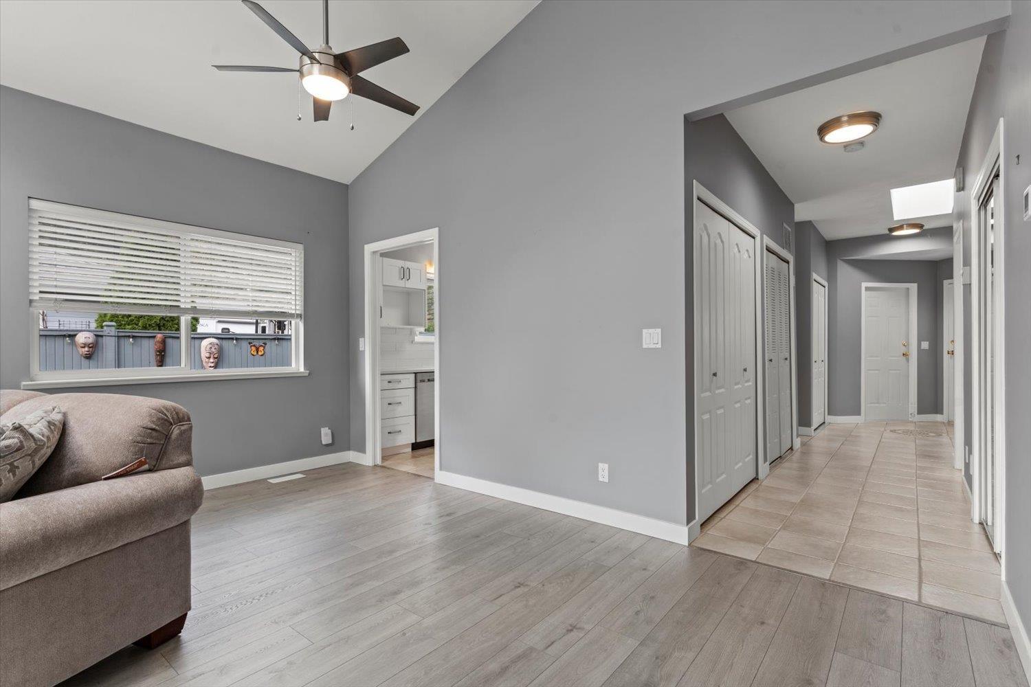 34 730 MCCOMBS DRIVE, Harrison Hot Springs, Harrison Hot Springs
