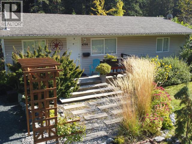 4706 BOWNESS AVE - 22