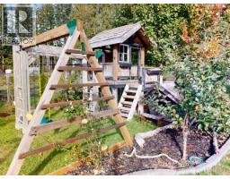 4706 Bowness Ave, Powell River, BC V8A3S3 Photo 18
