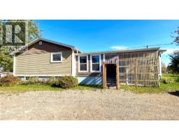 Storage - 676 St-pierre O Boulevard, Caraquet, NB E1W1A1 Photo 6