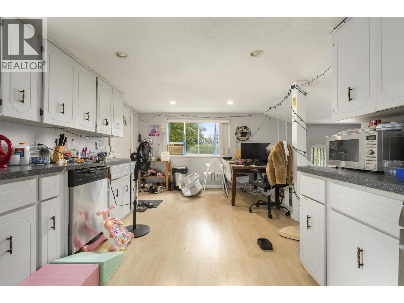 12116 LAITY STREET, Maple Ridge