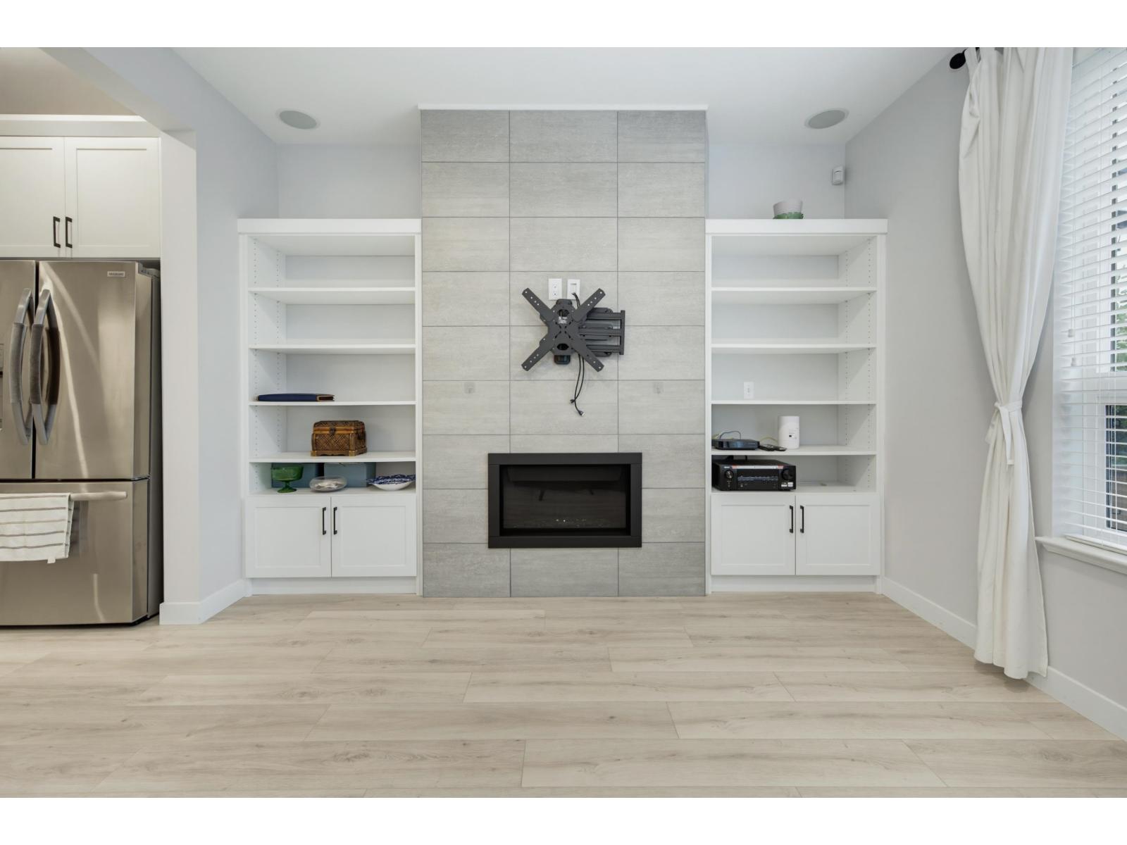 20315 82A AVENUE, Langley