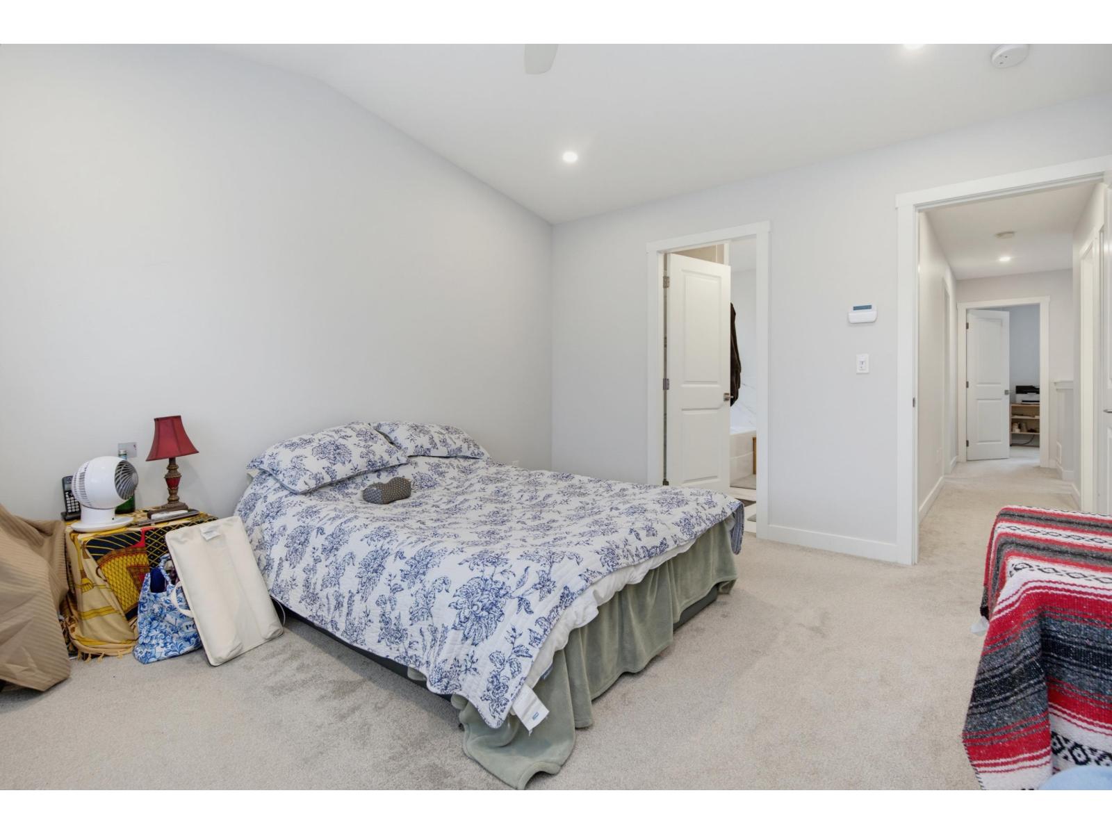 20315 82A AVENUE, Langley