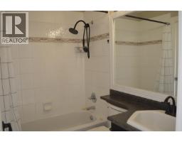 110 3176 Plateau Boulevard, Coquitlam, BC V3E3J2 Photo 13
