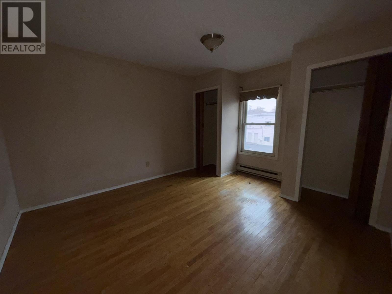35 Albert St — photo 8