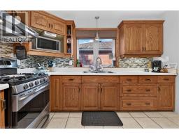 19 Welbourn Drive, Hamilton, ON L9A3N1 Photo 11