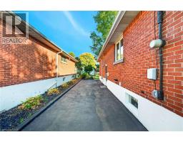 19 Welbourn Drive, Hamilton, ON L9A3N1 Photo 30