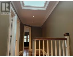 33 Hillsdale Avenue W, Toronto, ON M5P1E9 Photo 14