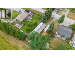 304 103 Street, Castlegar, BC V1N3G2 Photo 21